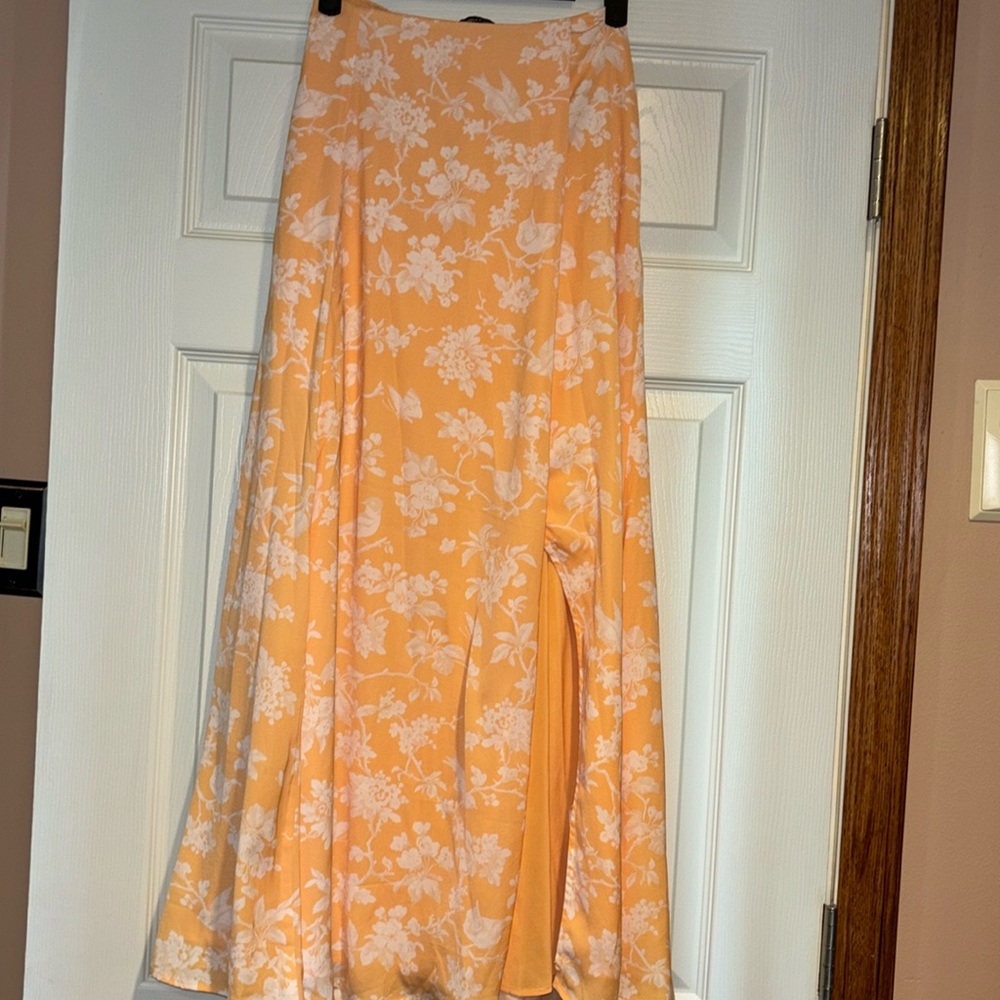 Abercrombie and Fitch/ Orange Floral with Birds Slit Skirt